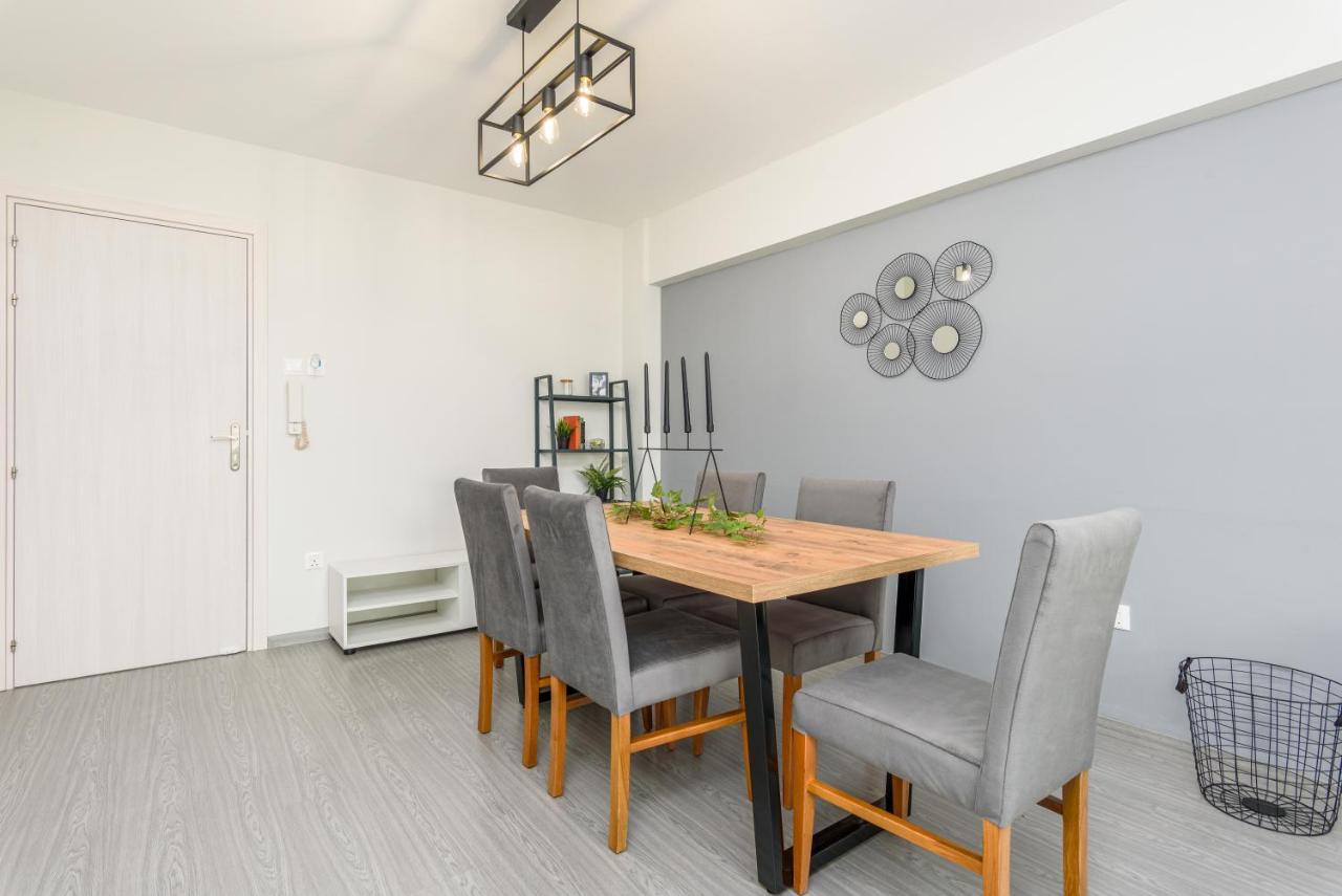 2-br By Finikoudes Larnaca