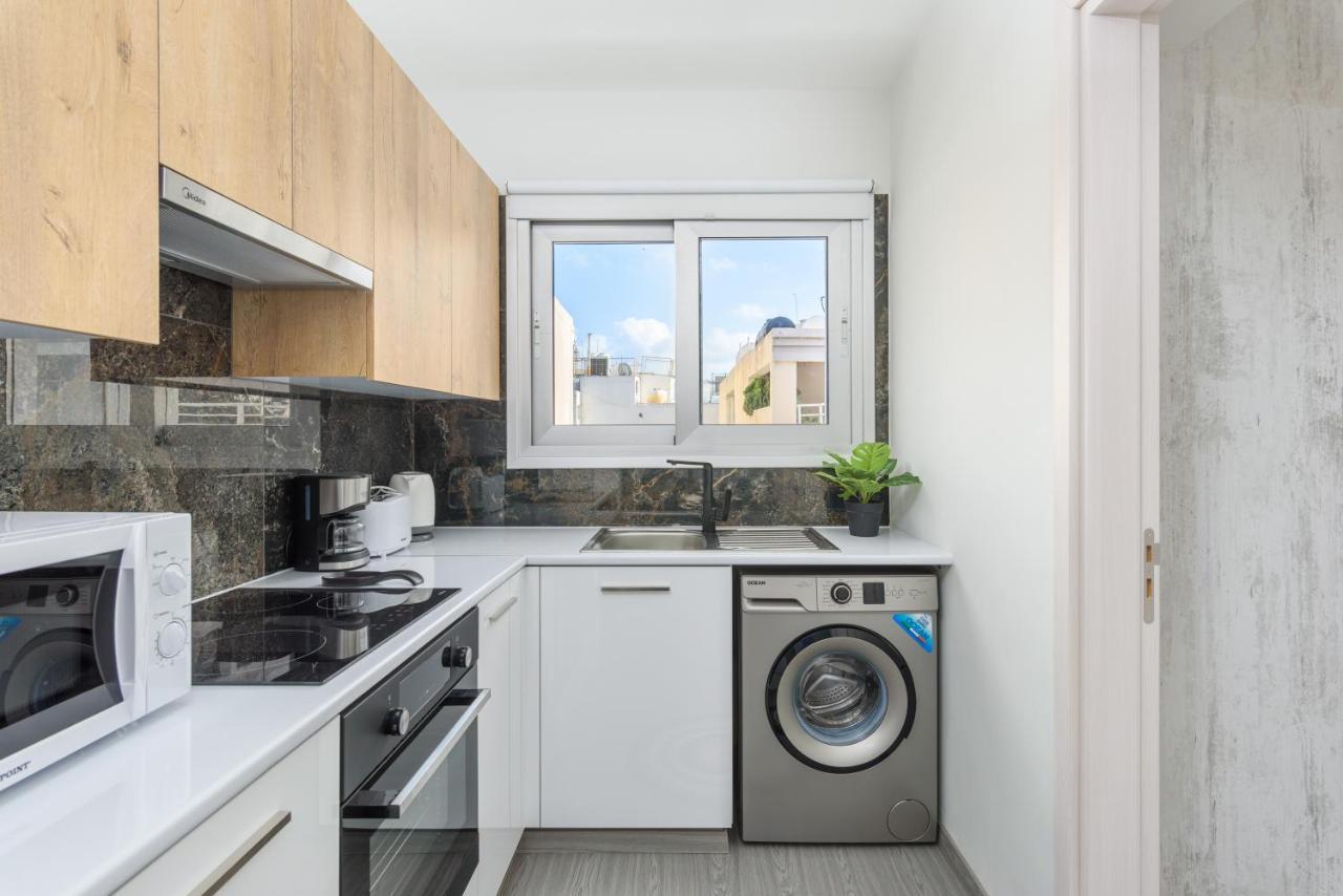 2-br By Finikoudes Larnaca