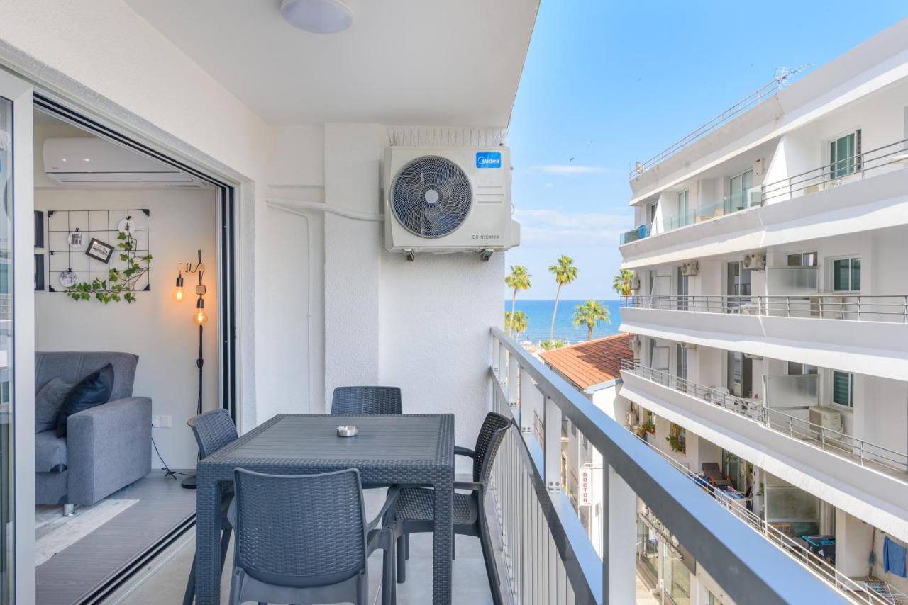 Apartment 2-br By Finikoudes Larnaca
